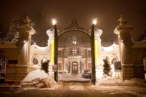 Art Dreams Apartament Chmielna 5 Варшава Екстериор снимка