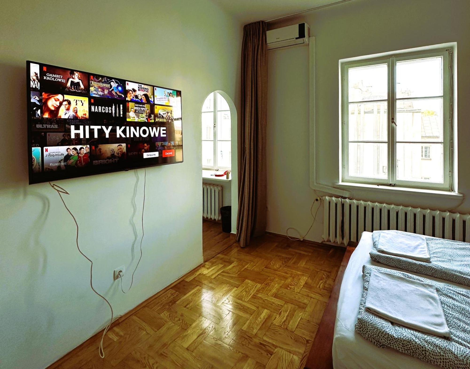 Art Dreams Apartament Chmielna 5 Варшава Екстериор снимка